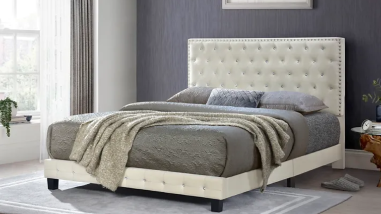 Diamond Bed Velvet (Ivory)
